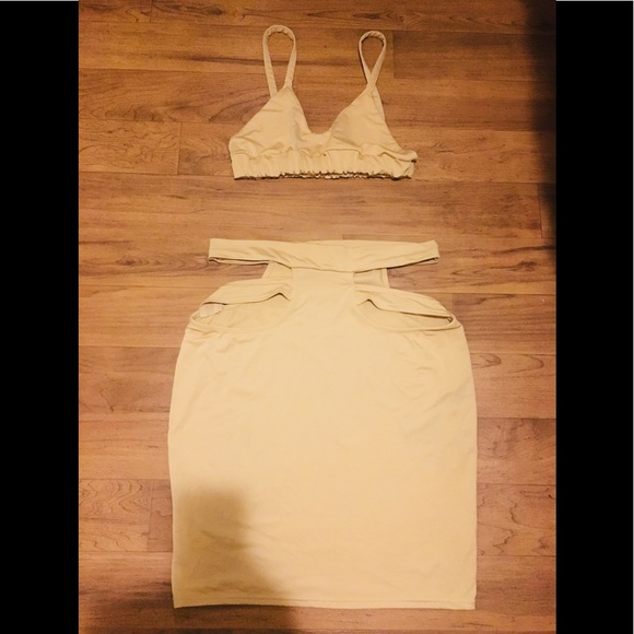 Dresses & Skirts - 🔐Sexy two piece with cut-outs🔐